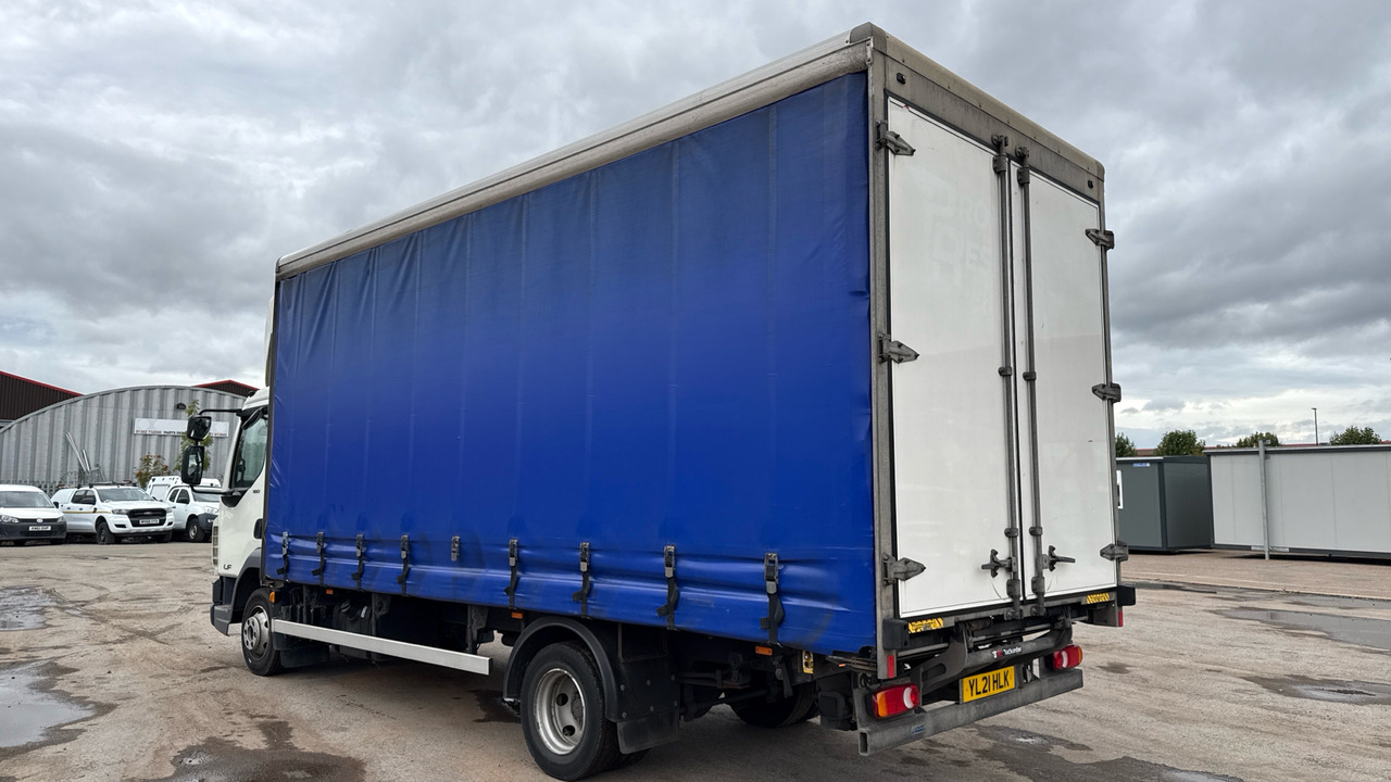 DAF LF 180 - 侧帘卡车:图3 DAF LF 180 - 侧帘卡车:图3