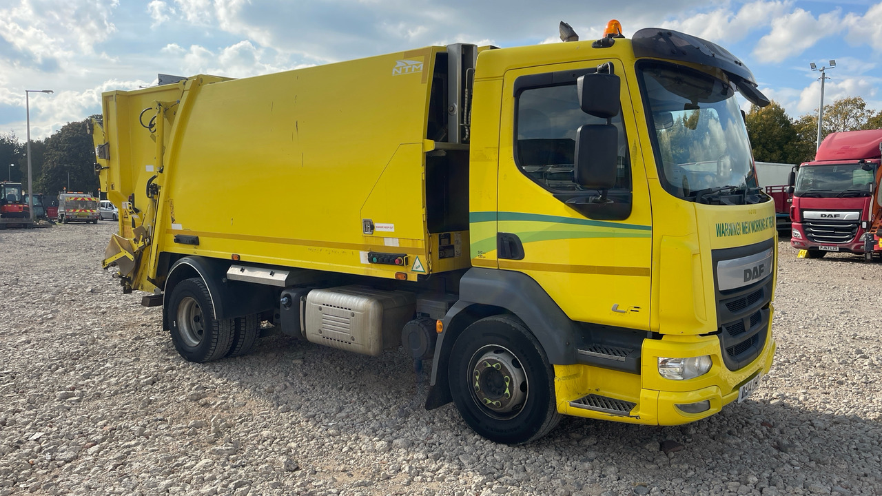 DAF LF 220 - 垃圾车:图1 DAF LF 220 - 垃圾车:图1