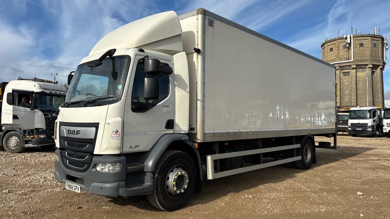 DAF LF 230 - 厢式卡车:图2 DAF LF 230 - 厢式卡车:图2