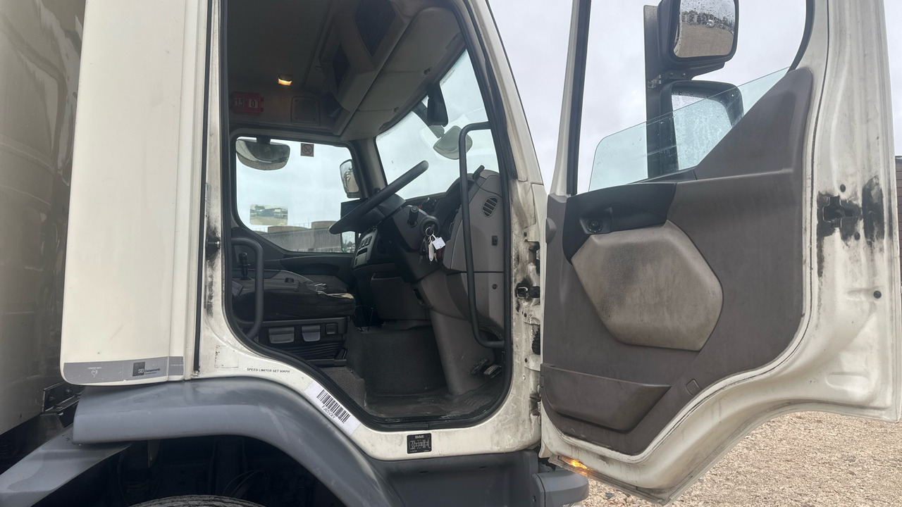 DAF LF 250 - 侧帘卡车:图5 DAF LF 250 - 侧帘卡车:图5