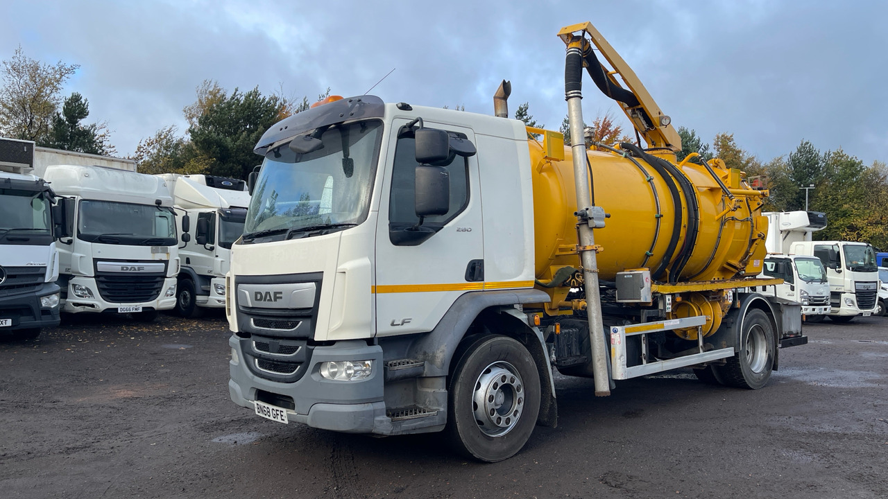 DAF LF 260 - 真空车:图2 DAF LF 260 - 真空车:图2