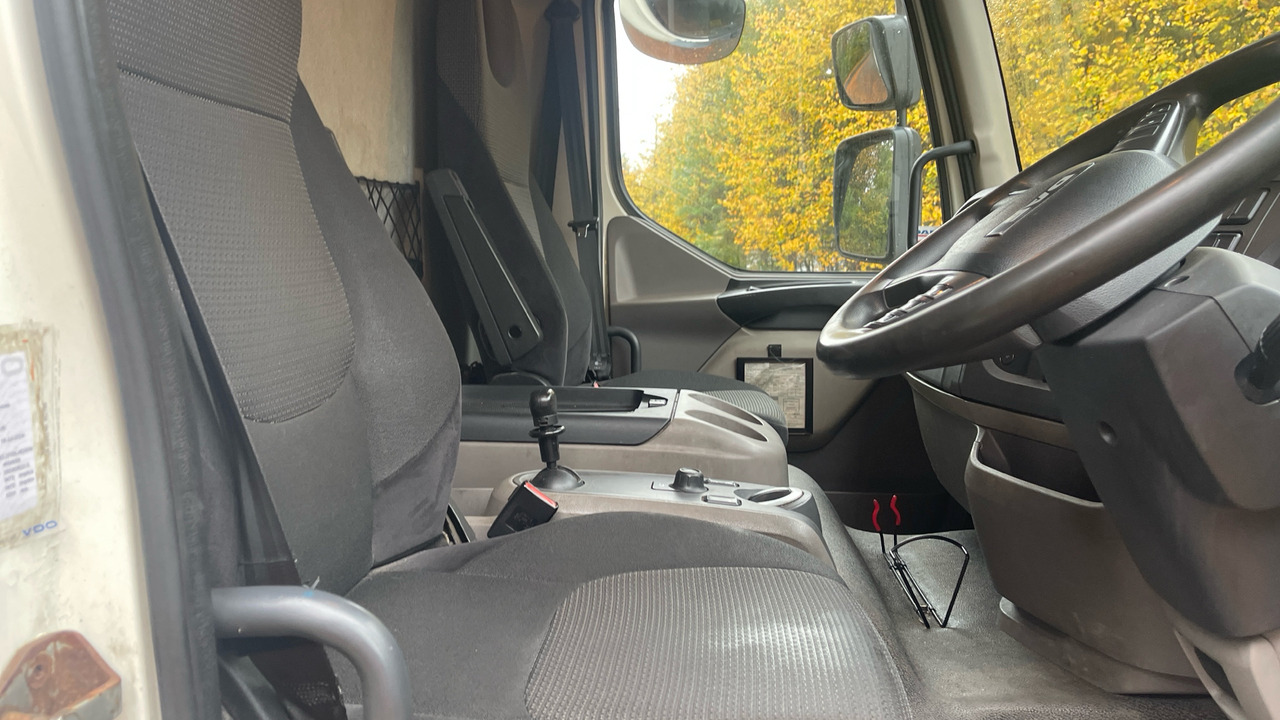 DAF LF 260 - 侧帘卡车:图5 DAF LF 260 - 侧帘卡车:图5