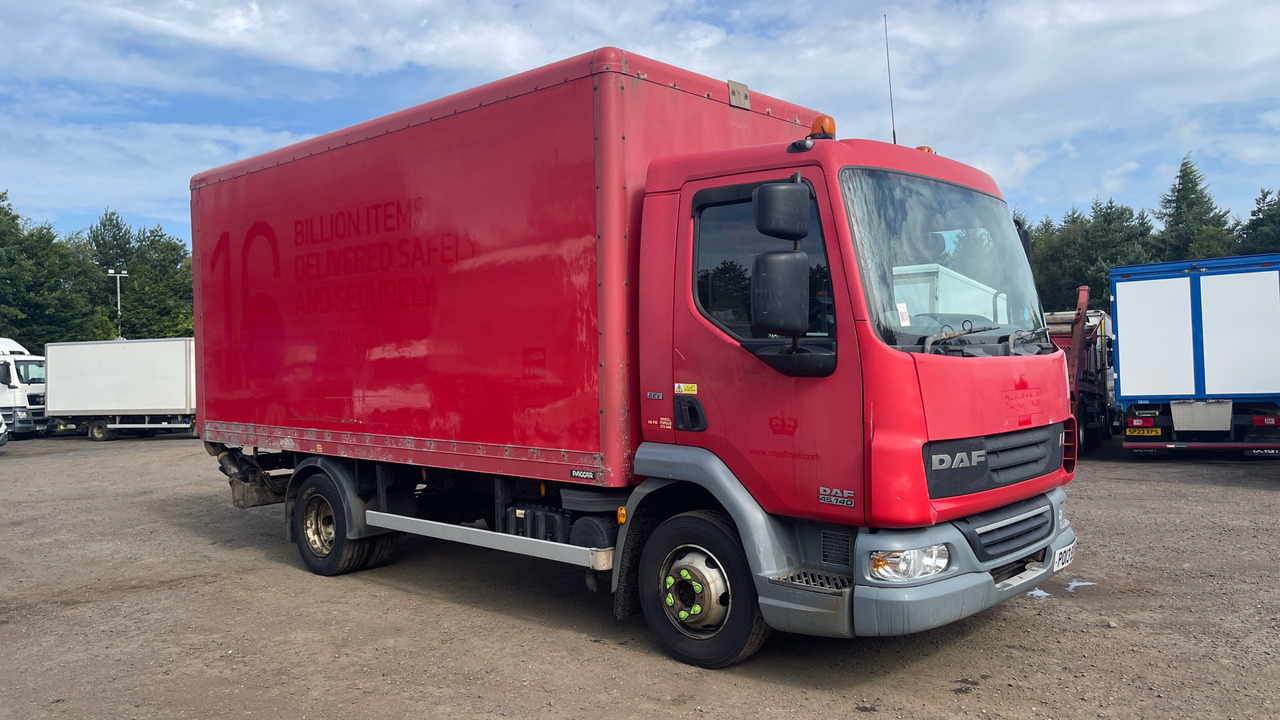 DAF LF 45.140 - 厢式卡车:图1 DAF LF 45.140 - 厢式卡车:图1