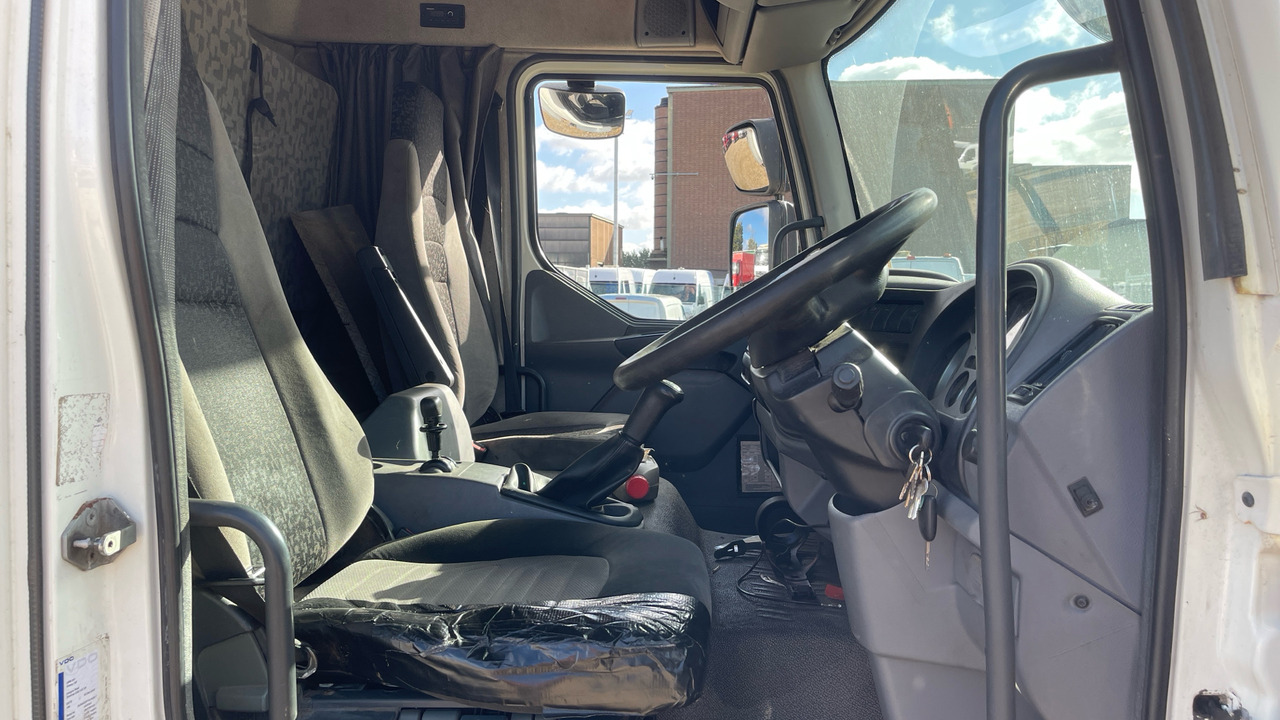 DAF LF 55.220 - 栏板式/ 平板卡车:图5 DAF LF 55.220 - 栏板式/ 平板卡车:图5