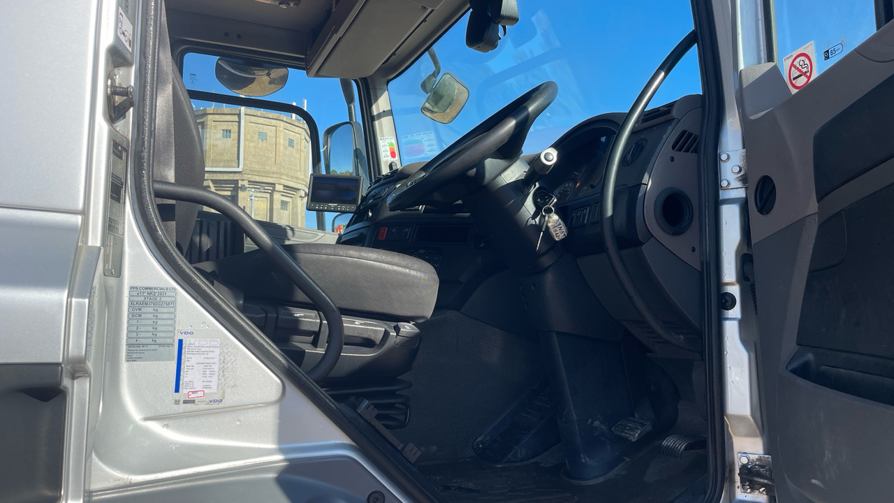 Daf CF 260 - 侧帘卡车:图5 Daf CF 260 - 侧帘卡车:图5