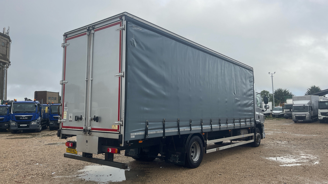 Daf CF 260 - 侧帘卡车:图4 Daf CF 260 - 侧帘卡车:图4