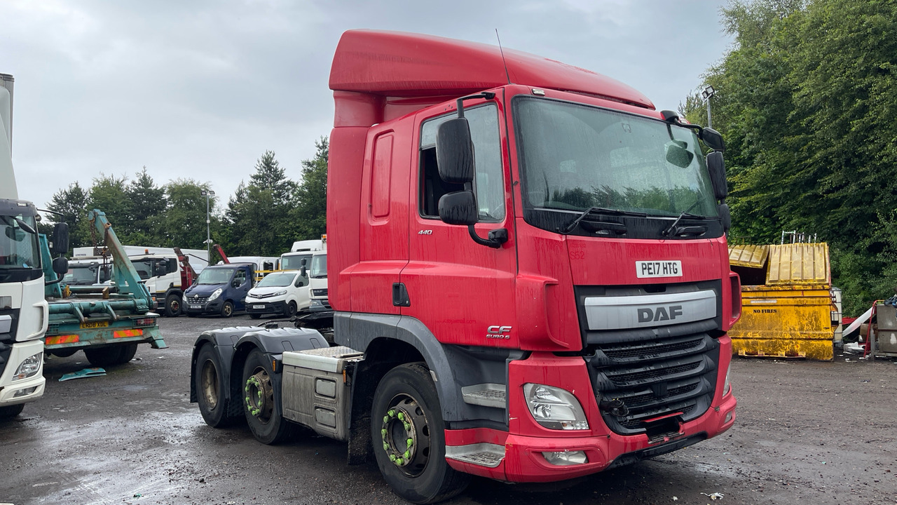 Daf CF 440 - 牵引车:图1 Daf CF 440 - 牵引车:图1