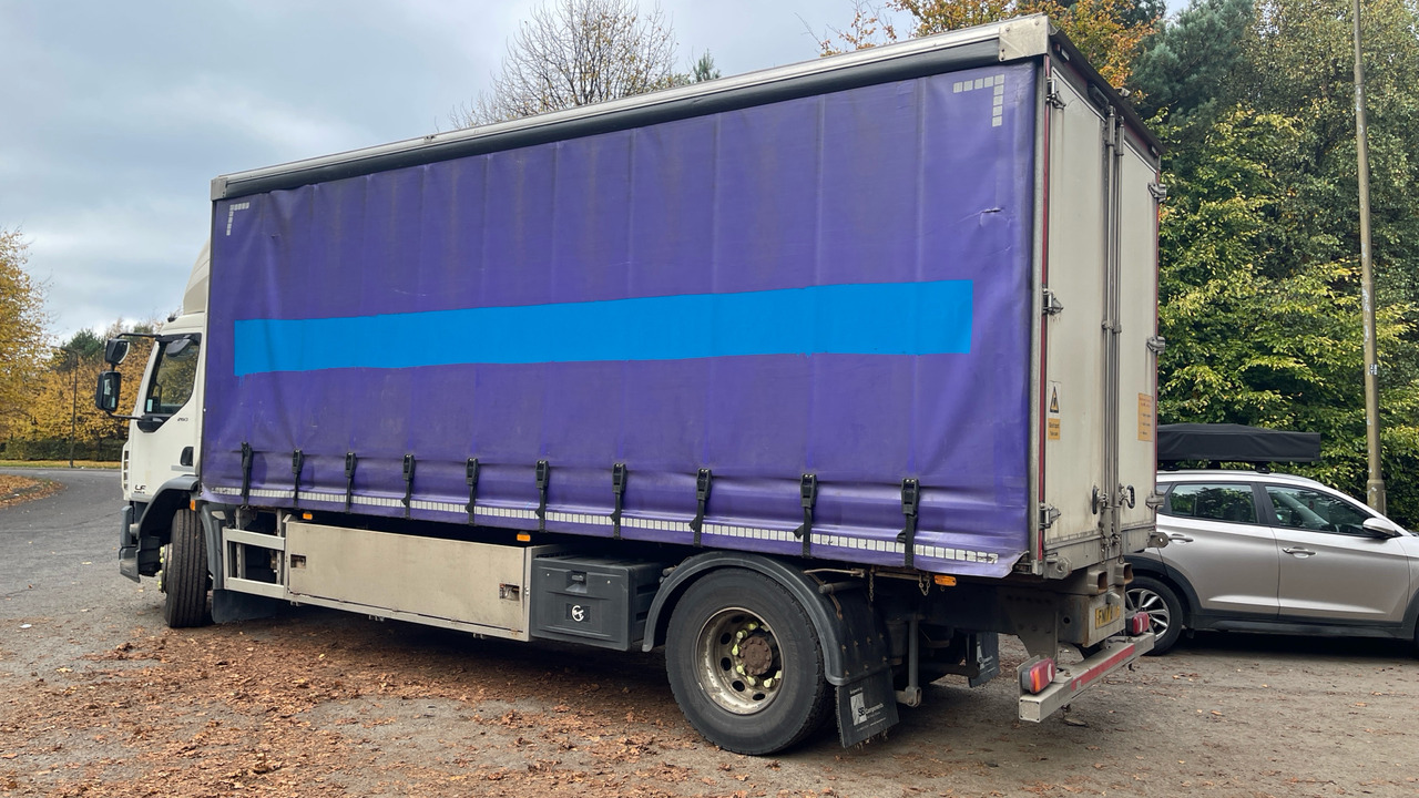 Daf LF 260 - 侧帘卡车:图3 Daf LF 260 - 侧帘卡车:图3
