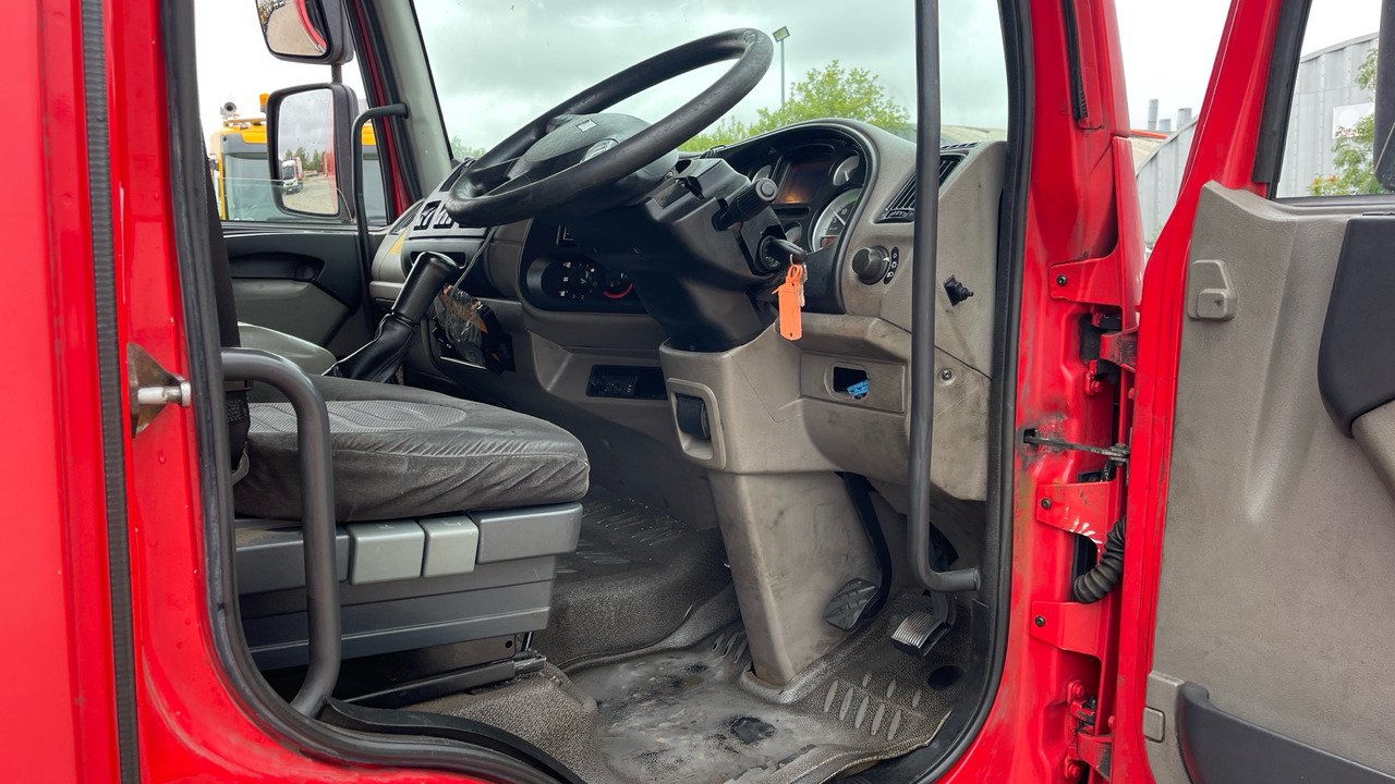 Daf LF 45.140 - 厢式卡车:图5 Daf LF 45.140 - 厢式卡车:图5