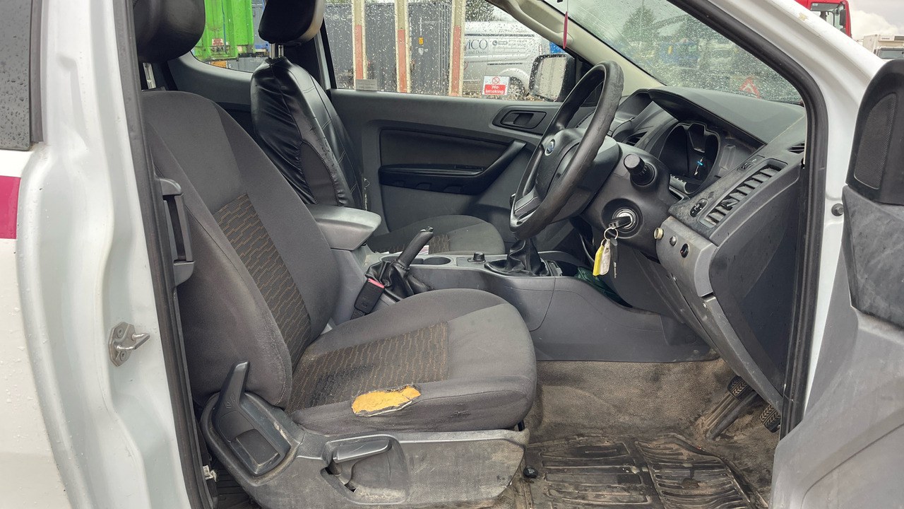 FORD RANGER XL 2.2 TDCI 150PS - 皮卡车:图5 FORD RANGER XL 2.2 TDCI 150PS - 皮卡车:图5