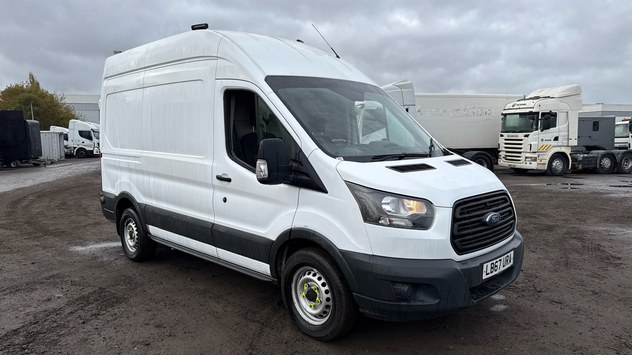 FORD TRANSIT 350 2.0 TDCI 130PS - 无侧窗厢式货车:图1 FORD TRANSIT 350 2.0 TDCI 130PS - 无侧窗厢式货车:图1