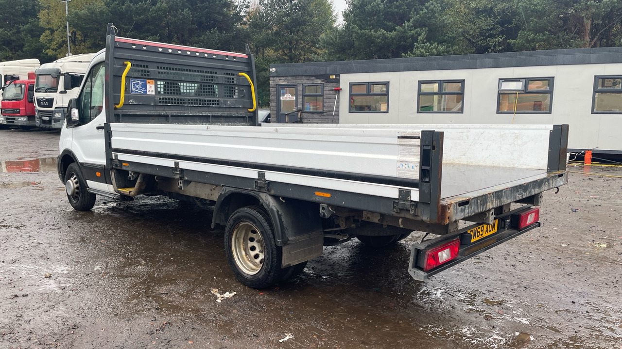 FORD TRANSIT 350 2.0 TDCi 130PS LEADER - 平板货车:图3 FORD TRANSIT 350 2.0 TDCi 130PS LEADER - 平板货车:图3