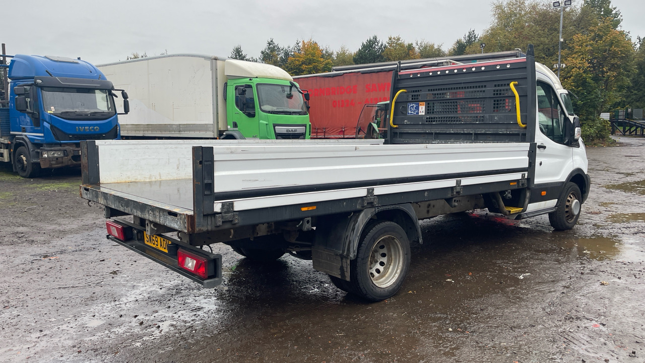 FORD TRANSIT 350 2.0 TDCi 130PS LEADER - 平板货车:图4 FORD TRANSIT 350 2.0 TDCi 130PS LEADER - 平板货车:图4