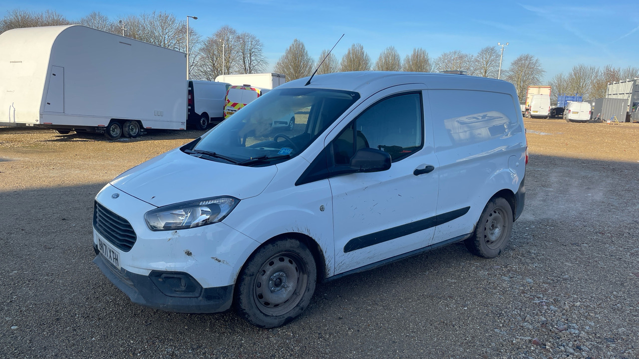 FORD TRANSIT COURIER 1.0 EcoBoost Leader - 紧凑型面包车:图2 FORD TRANSIT COURIER 1.0 EcoBoost Leader - 紧凑型面包车:图2