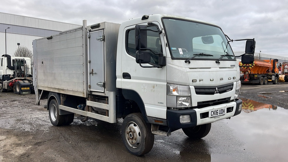 FUSO CANTER 6C18 - 翻斗车:图1 FUSO CANTER 6C18 - 翻斗车:图1