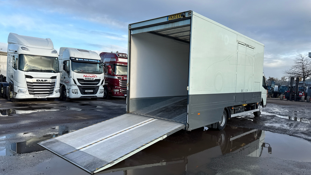 FUSO CANTER 7C15 - 自动转运卡车:图4 FUSO CANTER 7C15 - 自动转运卡车:图4