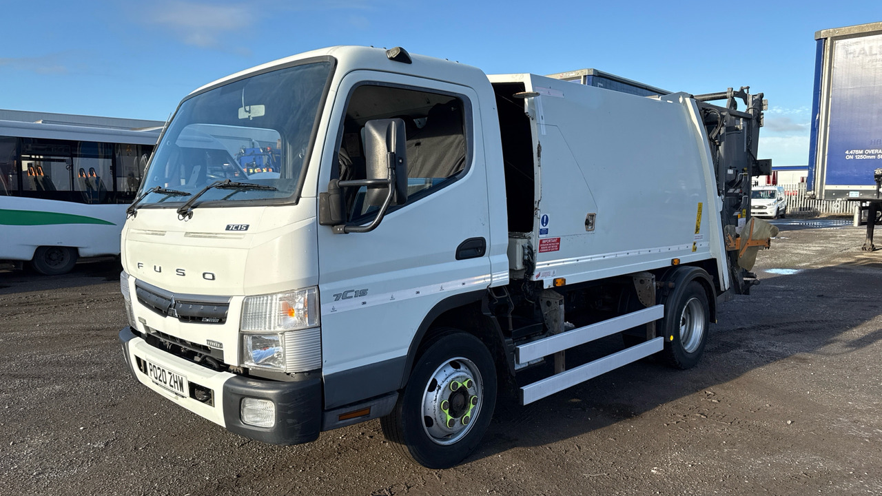 FUSO CANTER 7C15 - 垃圾车:图2 FUSO CANTER 7C15 - 垃圾车:图2