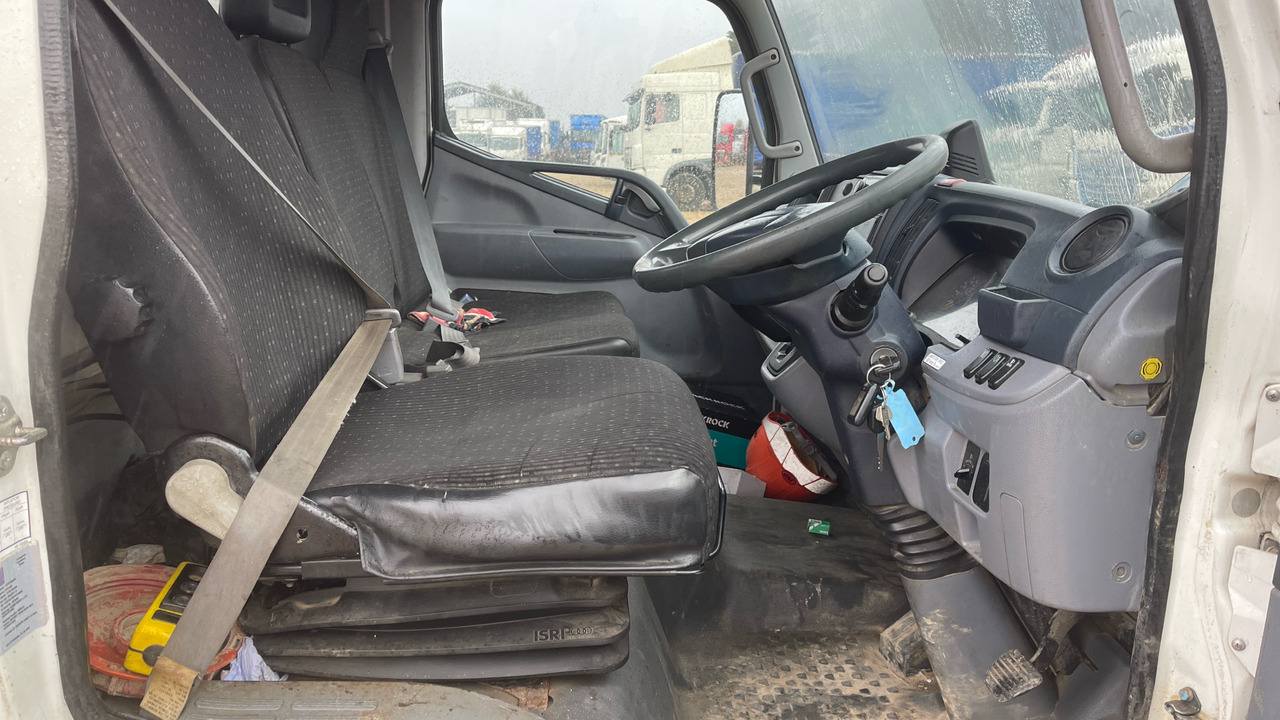 FUSO CANTER 7C15 - 翻斗车:图5 FUSO CANTER 7C15 - 翻斗车:图5