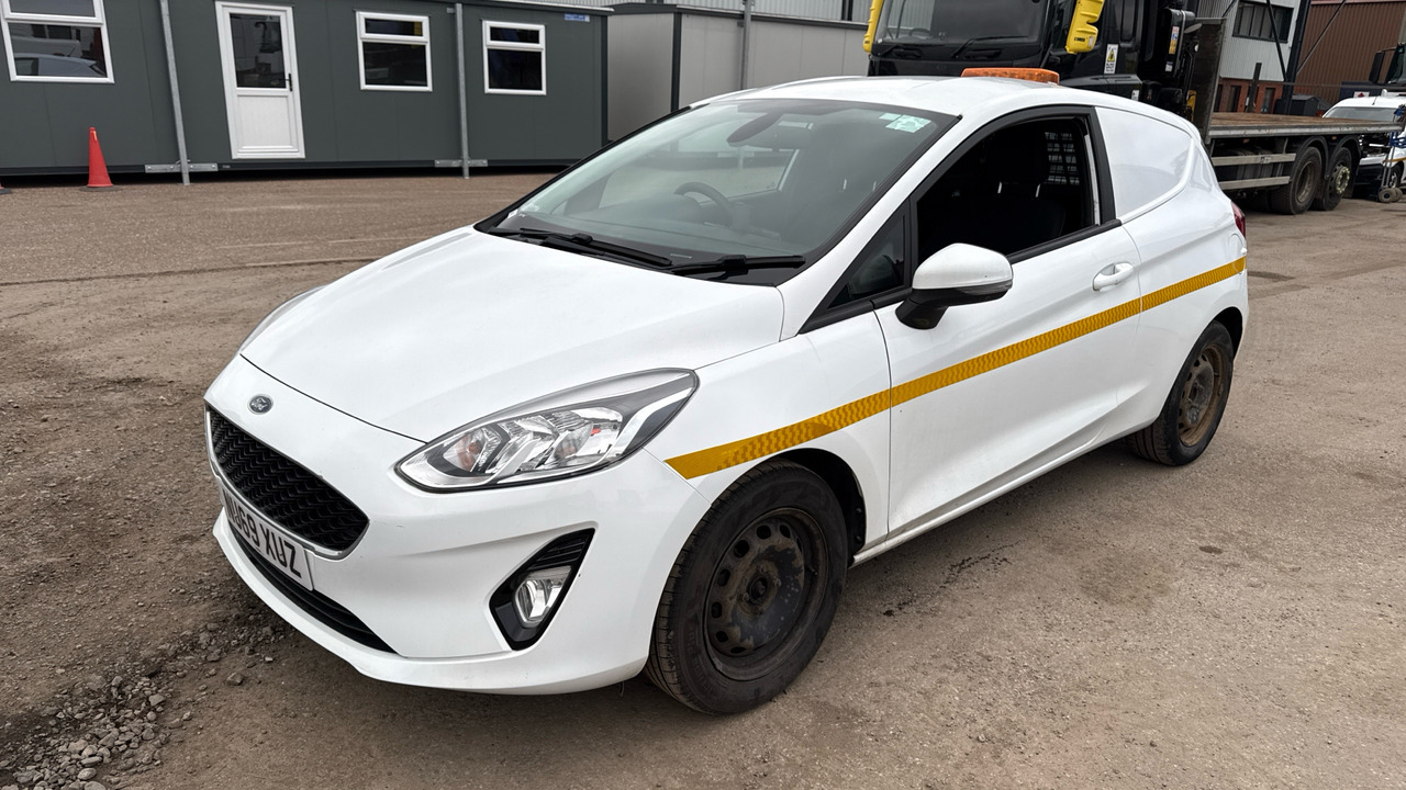 Ford Fiesta 1.5 TDCi - 汽车:图2 Ford Fiesta 1.5 TDCi - 汽车:图2