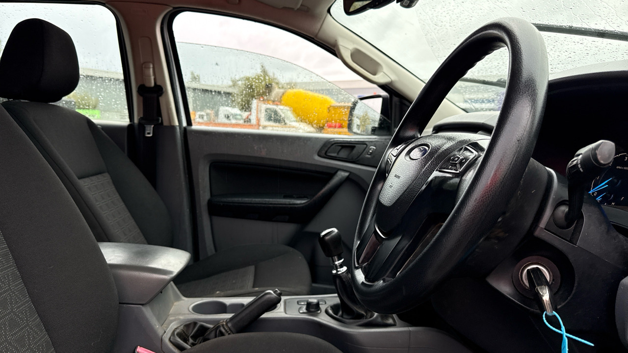 Ford Ranger XL 2.2 TDCI 150PS - 皮卡车, 康比货车:图5 Ford Ranger XL 2.2 TDCI 150PS - 皮卡车, 康比货车:图5