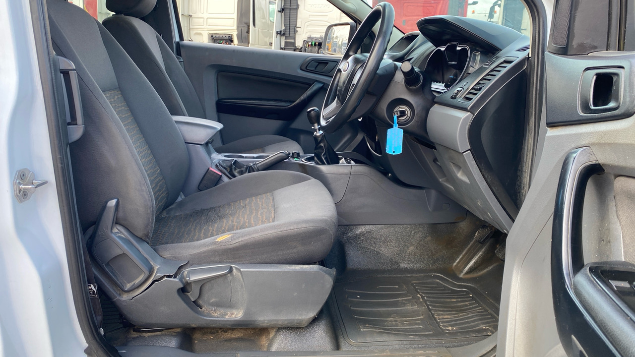 Ford Ranger XL 2.2 TDCi 150PS - 皮卡车:图5 Ford Ranger XL 2.2 TDCi 150PS - 皮卡车:图5