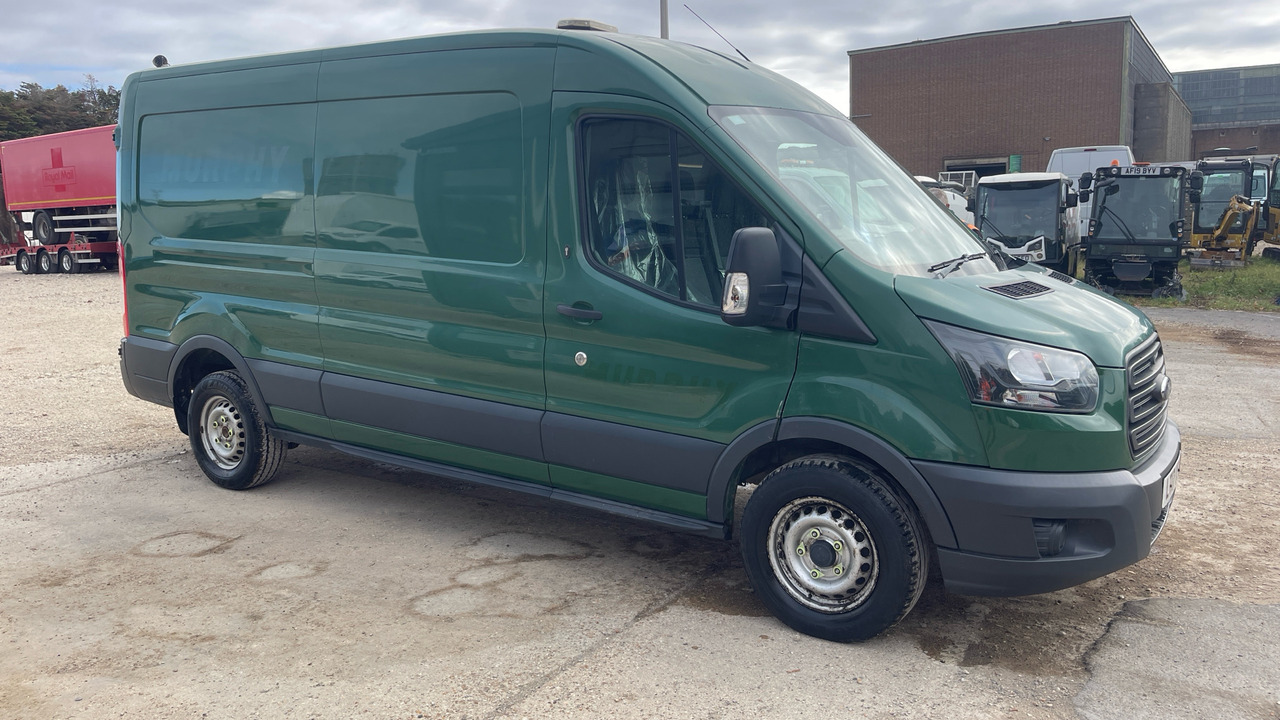 Ford Transit 350 2.0 TDCi 130ps - 无侧窗厢式货车:图1 Ford Transit 350 2.0 TDCi 130ps - 无侧窗厢式货车:图1