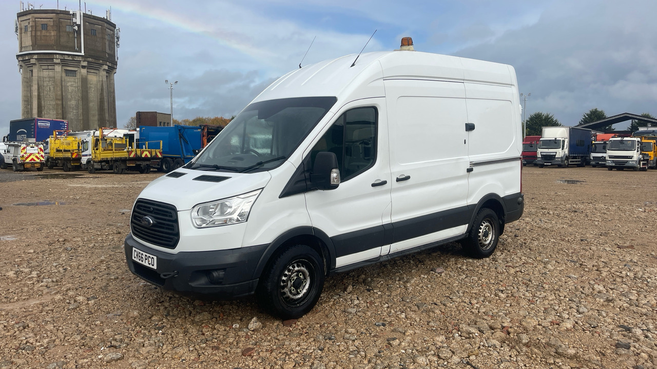 Ford Transit 350 2.2 TDCI 150PS - 无侧窗厢式货车:图2 Ford Transit 350 2.2 TDCI 150PS - 无侧窗厢式货车:图2