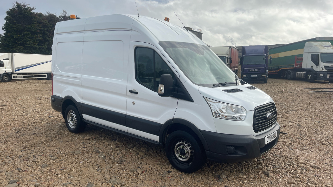 Ford Transit 350 2.2 TDCI 150PS - 无侧窗厢式货车:图1 Ford Transit 350 2.2 TDCI 150PS - 无侧窗厢式货车:图1