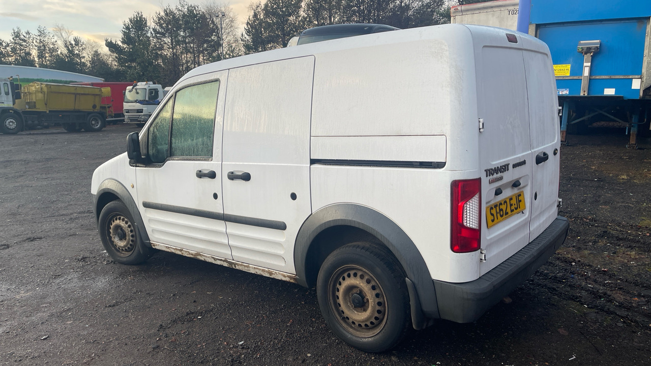 Ford Transit Connect T200 TDCi 75PS - 紧凑型面包车:图3 Ford Transit Connect T200 TDCi 75PS - 紧凑型面包车:图3
