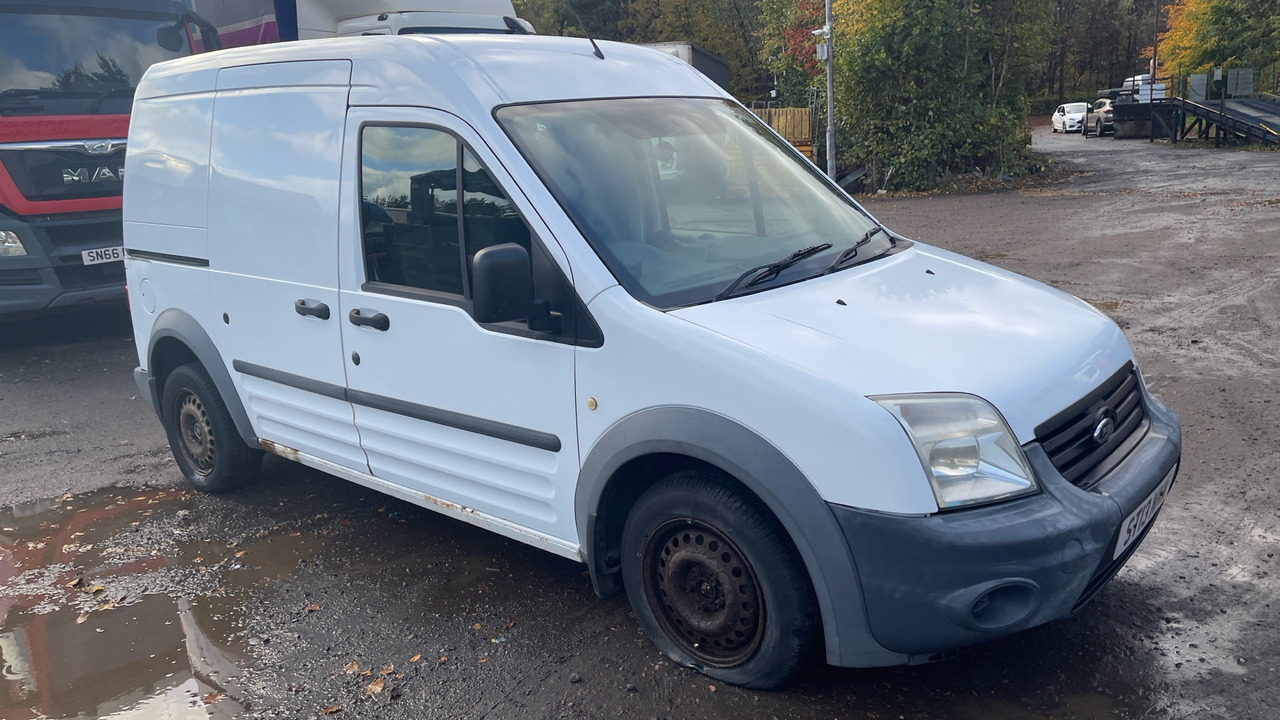 Ford Transit Connect T230 1.8 TDCi 90PS - 紧凑型面包车:图1 Ford Transit Connect T230 1.8 TDCi 90PS - 紧凑型面包车:图1