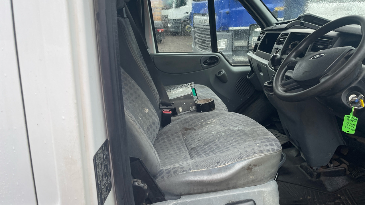 Ford Transit T350 2.2 TDCi 115ps - 康比货车:图5 Ford Transit T350 2.2 TDCi 115ps - 康比货车:图5