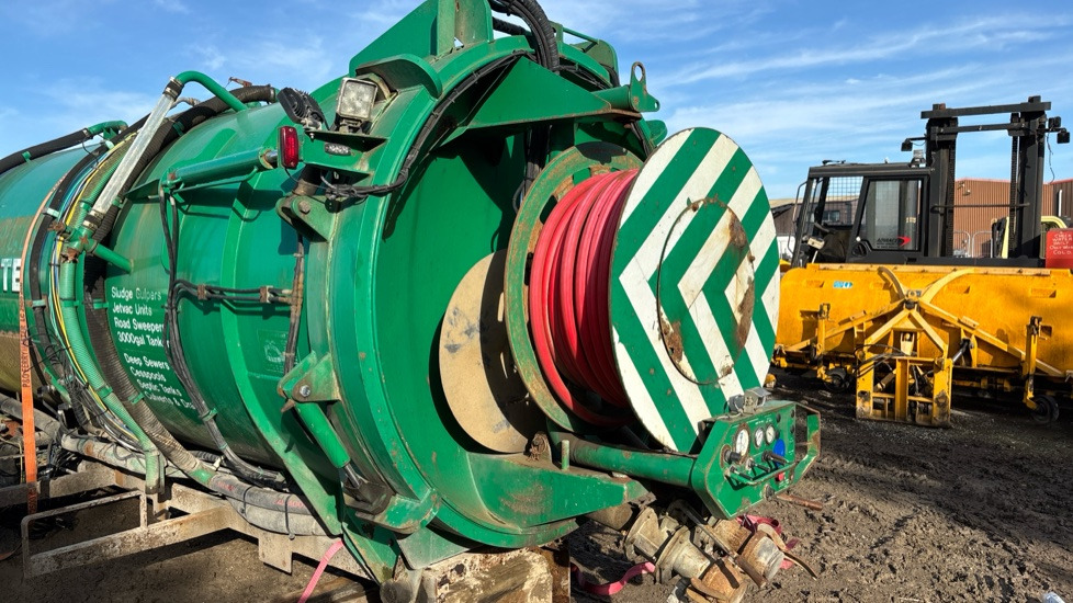 HIGH VOLUME JET VAC TANK, YEAR 2000, REAR REEL, REMOVED FROM 6X4 SCAN - 罐式集装箱:图5 HIGH VOLUME JET VAC TANK, YEAR 2000, REAR REEL, REMOVED FROM 6X4 SCAN - 罐式集装箱:图5