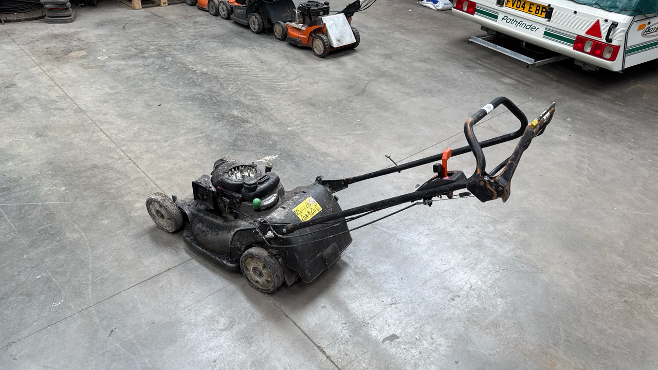 HONDA HRX537 C5HYE - 建筑设备:图1 HONDA HRX537 C5HYE - 建筑设备:图1