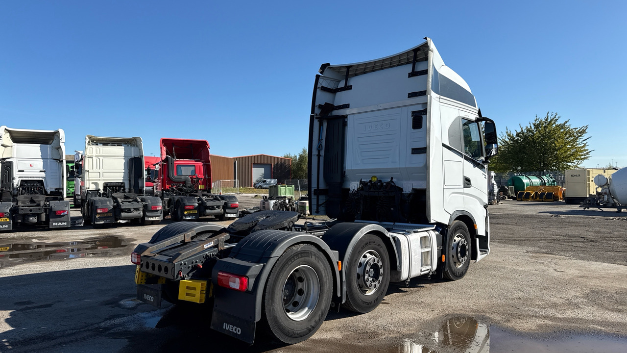 IVECO S-WAY 460 - 牵引车:图4 IVECO S-WAY 460 - 牵引车:图4
