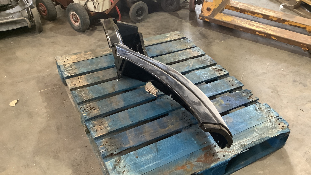 IVECO WHEEL ARCH & STEP - 建筑设备:图2 IVECO WHEEL ARCH & STEP - 建筑设备:图2