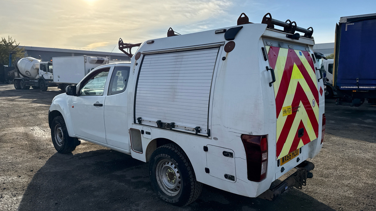 Isuzu D-Max 2.5TD - 皮卡车, 康比货车:图3 Isuzu D-Max 2.5TD - 皮卡车, 康比货车:图3