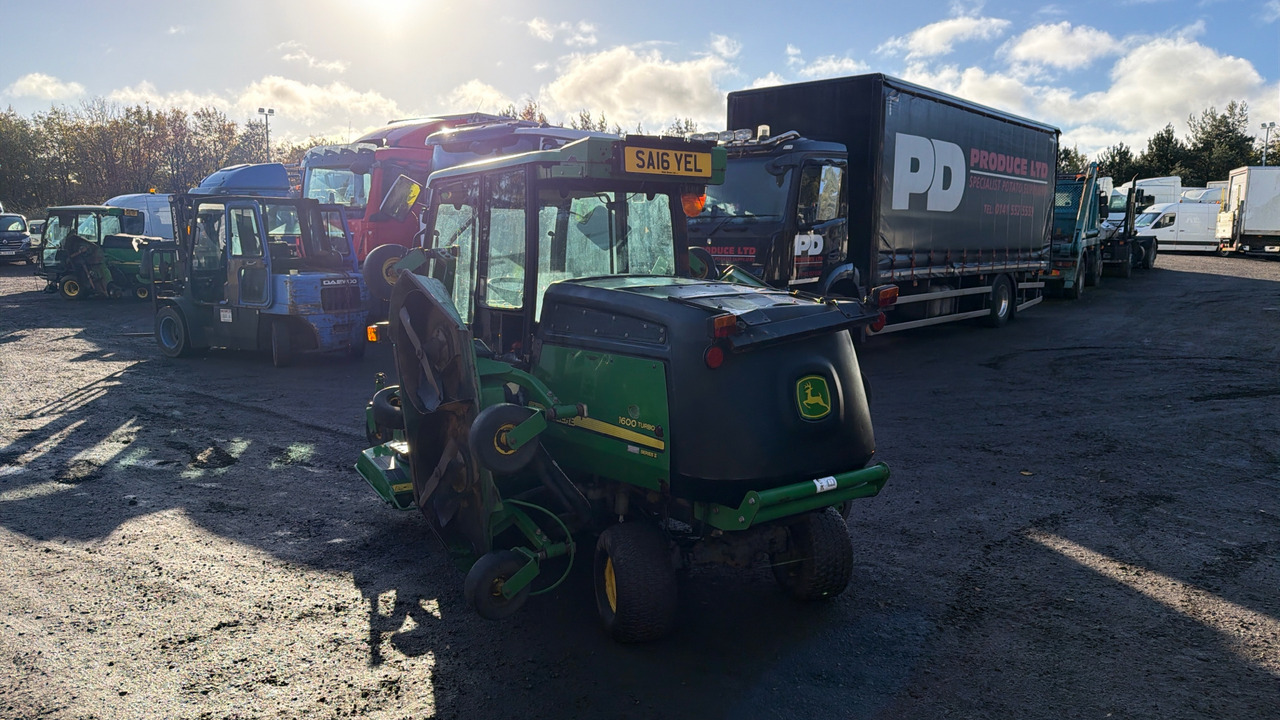 JOHN DEERE 1600 TURBO SERIES 2 - 园林割草机:图3 JOHN DEERE 1600 TURBO SERIES 2 - 园林割草机:图3