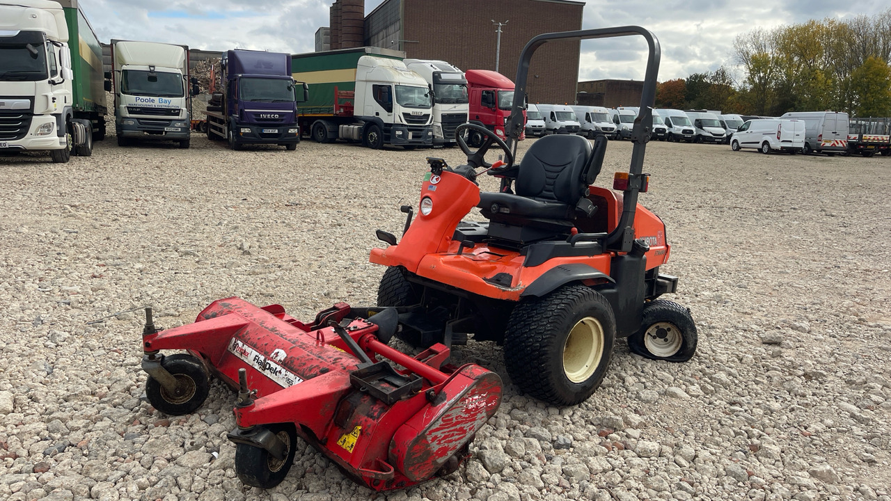 KUBOTA F3680 - 园林割草机:图2 KUBOTA F3680 - 园林割草机:图2