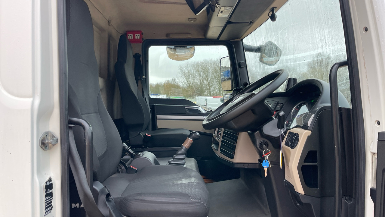 MAN TGL 12.190 - 厢式卡车:图5 MAN TGL 12.190 - 厢式卡车:图5