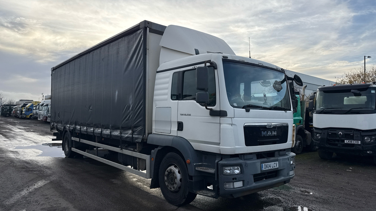 MAN TGM 18.250 - 侧帘卡车:图1 MAN TGM 18.250 - 侧帘卡车:图1