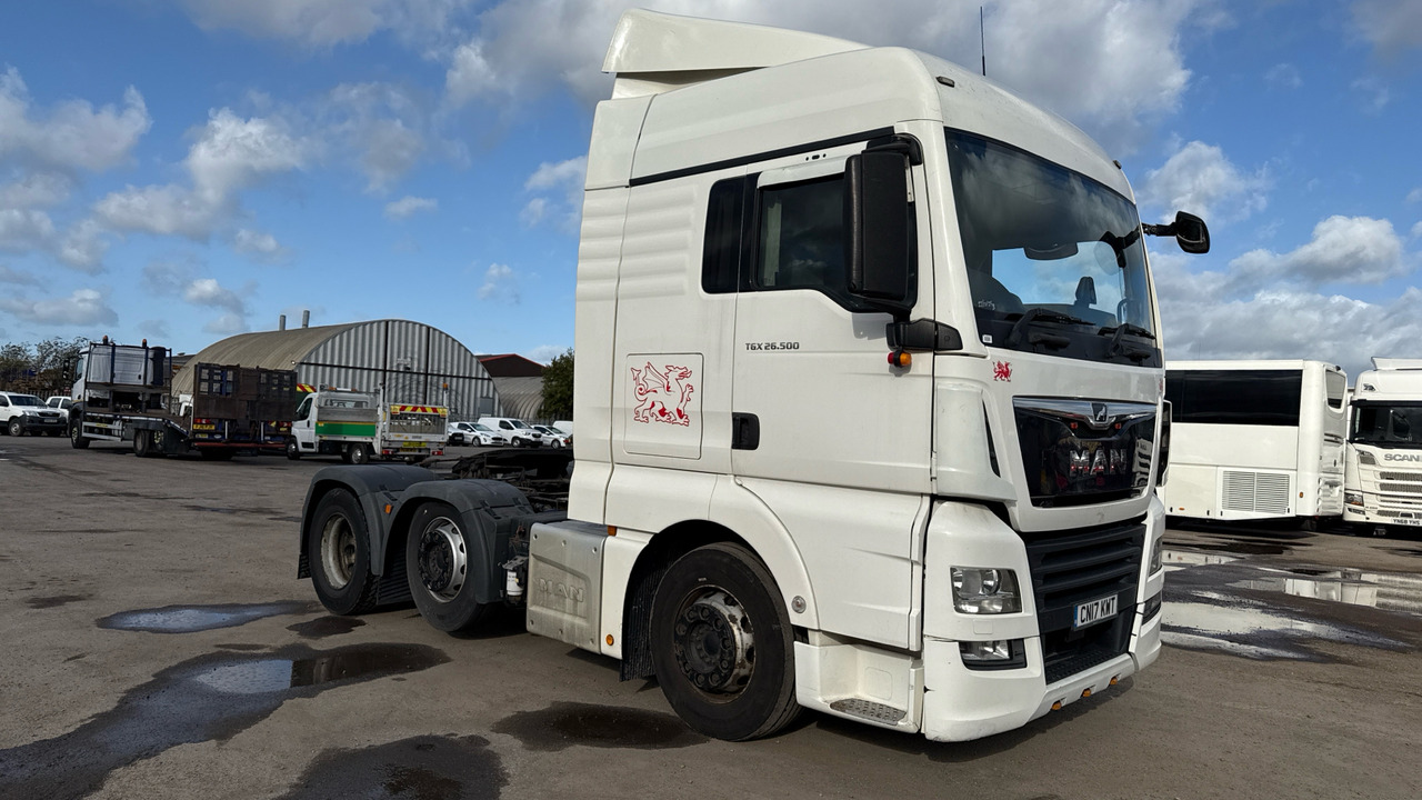MAN TGX 26.500 - 牵引车:图1 MAN TGX 26.500 - 牵引车:图1