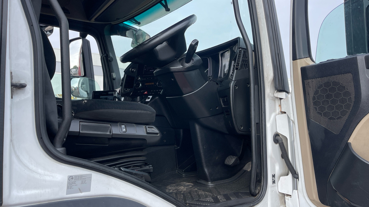 MERCEDES-BENZ ACTROS 2530 - 侧帘卡车:图5 MERCEDES-BENZ ACTROS 2530 - 侧帘卡车:图5