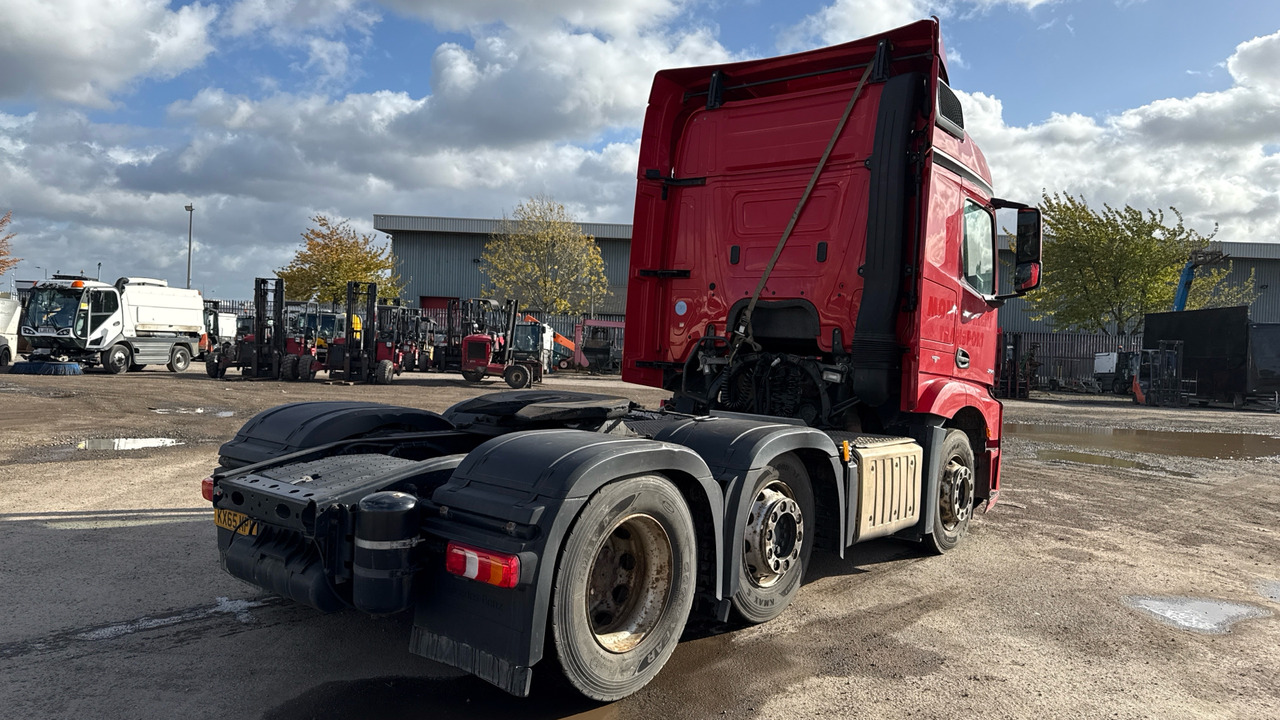 MERCEDES-BENZ ACTROS 2543 - 牵引车:图4 MERCEDES-BENZ ACTROS 2543 - 牵引车:图4