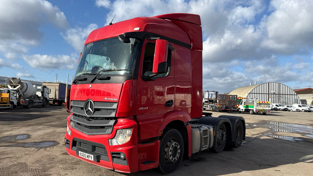 MERCEDES-BENZ ACTROS 2543 - 牵引车:图2 MERCEDES-BENZ ACTROS 2543 - 牵引车:图2