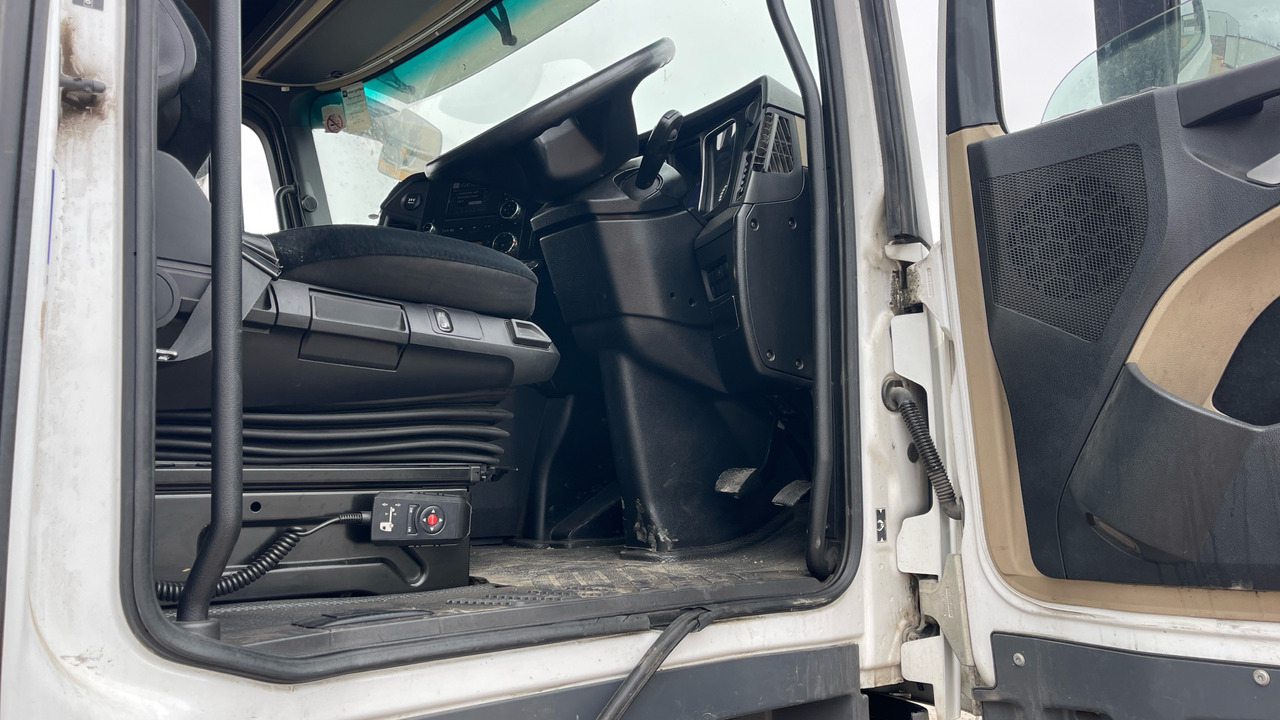 MERCEDES-BENZ ACTROS 2545 - 牵引车:图5 MERCEDES-BENZ ACTROS 2545 - 牵引车:图5