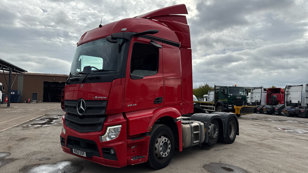 MERCEDES-BENZ ACTROS 2545 - 牵引车:图2 MERCEDES-BENZ ACTROS 2545 - 牵引车:图2