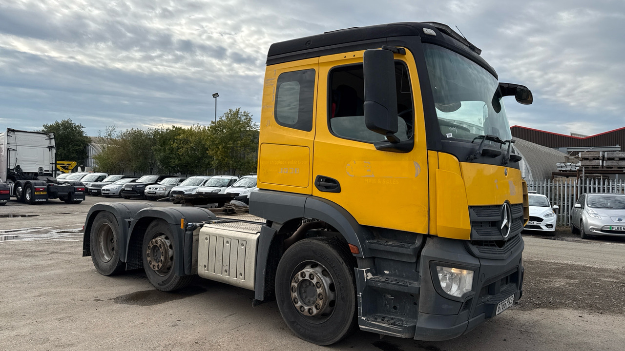 MERCEDES-BENZ ACTROS - 牵引车:图1 MERCEDES-BENZ ACTROS - 牵引车:图1