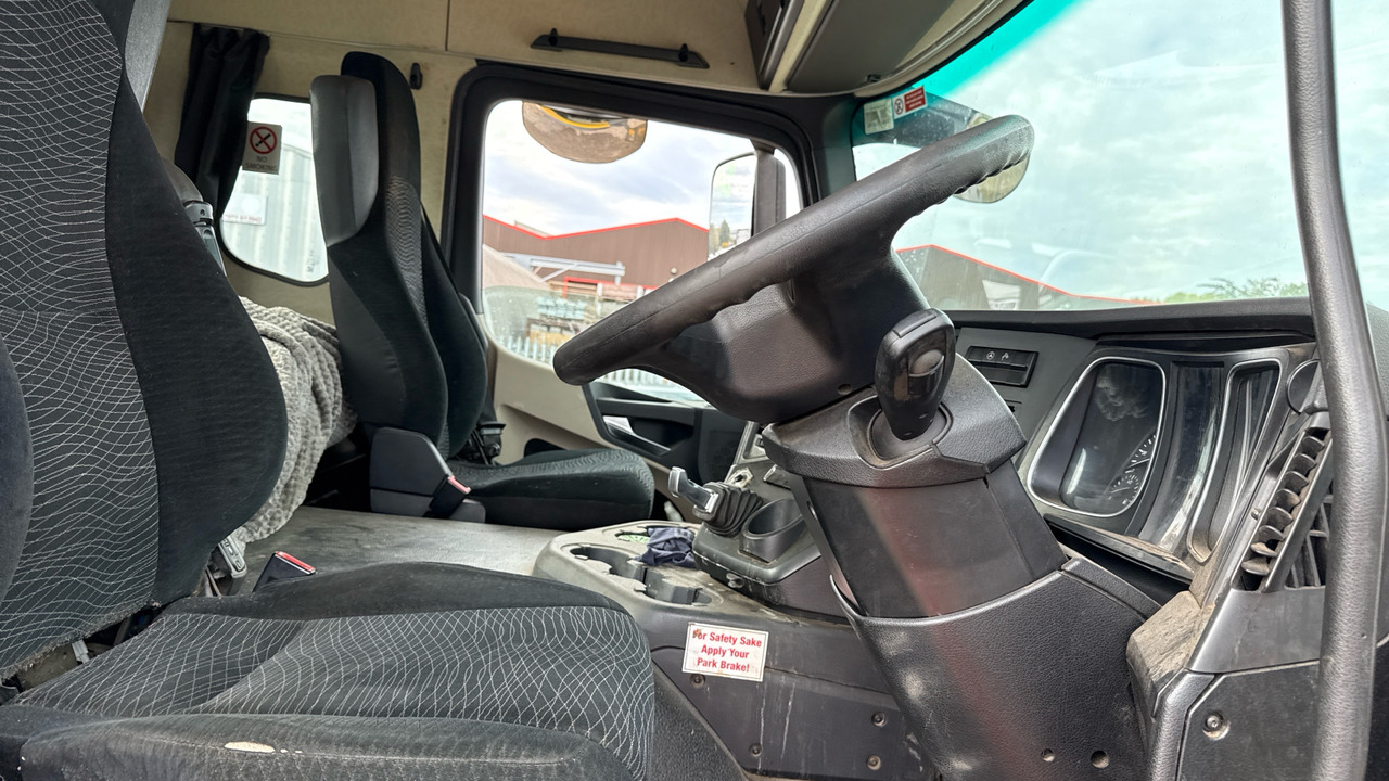 MERCEDES-BENZ ACTROS - 牵引车:图5 MERCEDES-BENZ ACTROS - 牵引车:图5