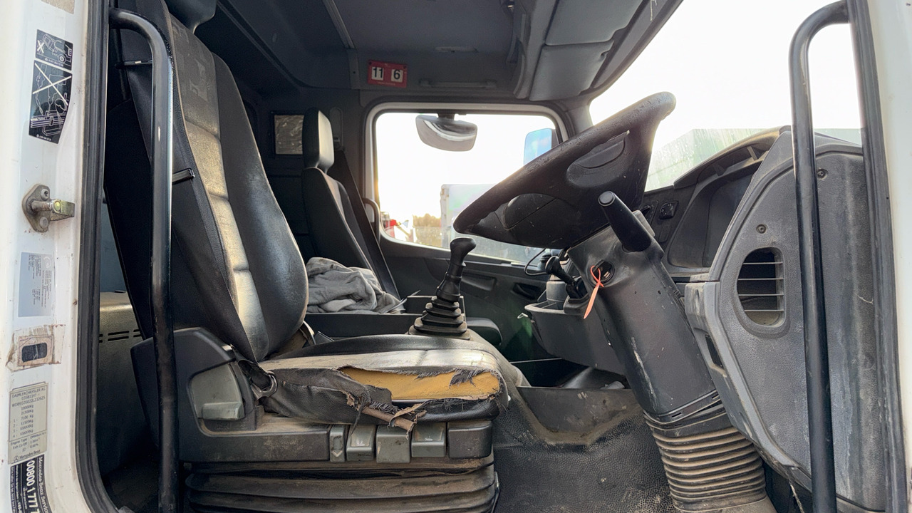 MERCEDES-BENZ AXOR 1824 - 沥青机:图5 MERCEDES-BENZ AXOR 1824 - 沥青机:图5