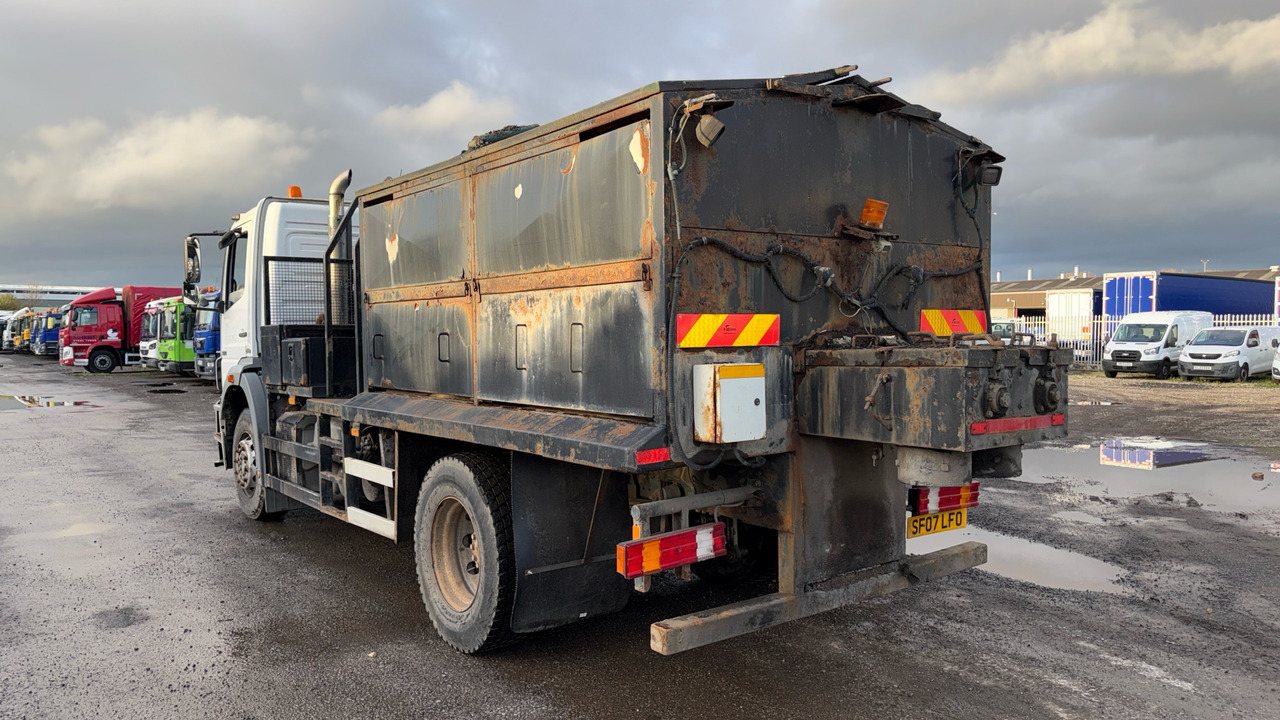 MERCEDES-BENZ AXOR 1824 - 沥青机:图3 MERCEDES-BENZ AXOR 1824 - 沥青机:图3